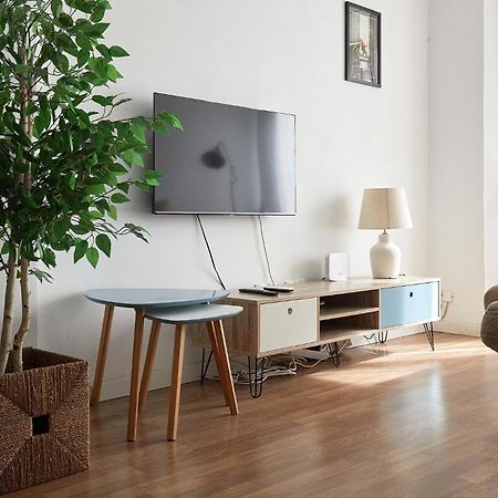 Low Cost Apartments Center Elche Exterior photo